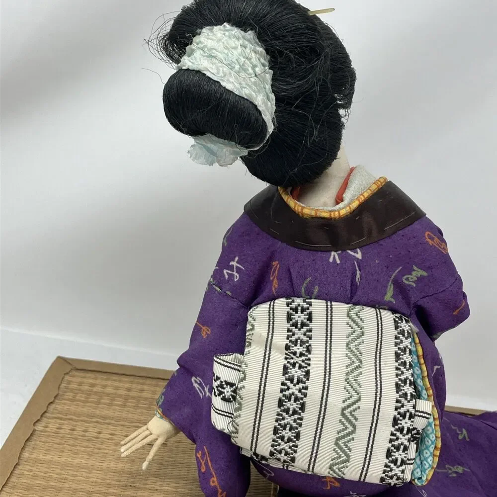 N/A vintage geisha
